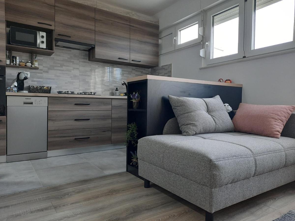 Apartman Ines Velika Gorica Exteriör bild