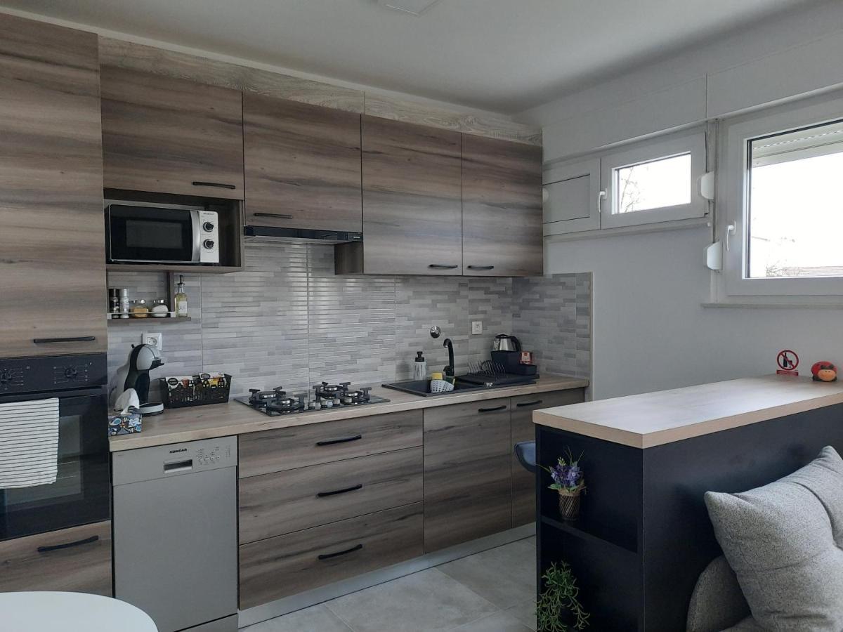 Apartman Ines Velika Gorica Exteriör bild