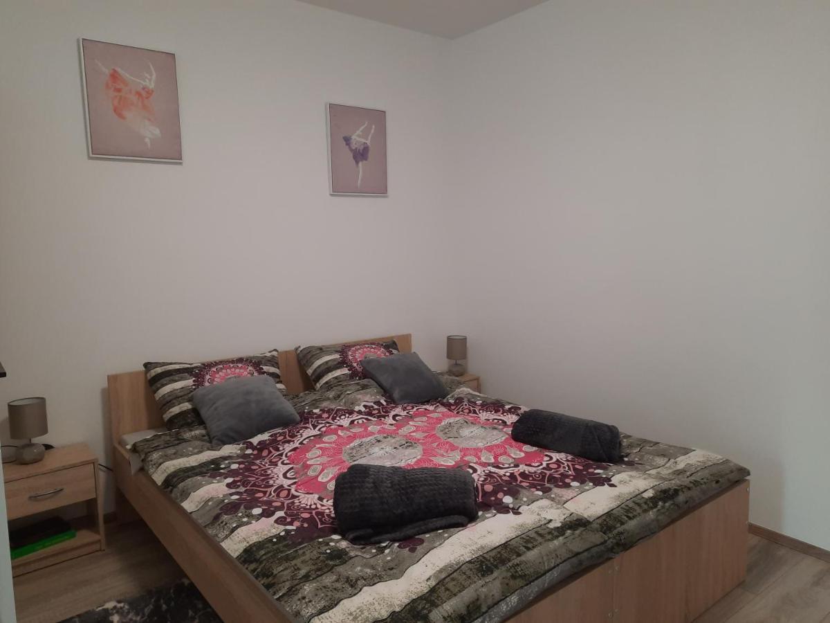 Apartman Ines Velika Gorica Exteriör bild